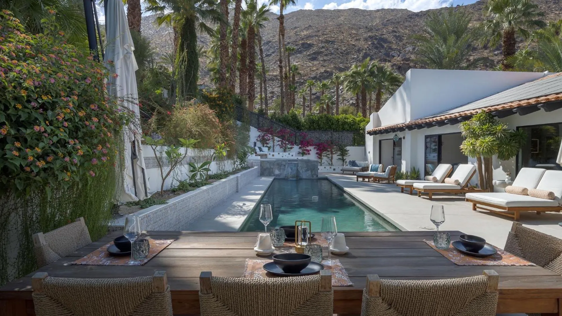 Contacten van Marhaba Palm Springs By Oranj Palm